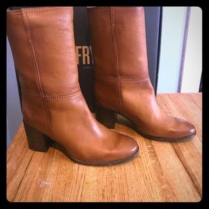 Frye Boots Nora Mid Pull On Boho Chic